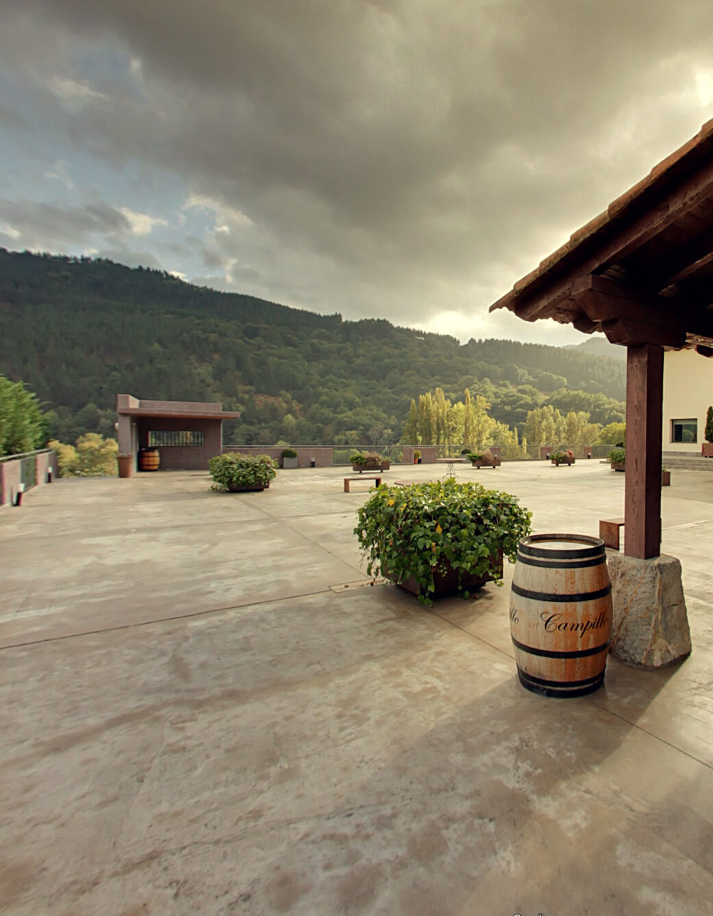 Reforma, rehabilitación y diseño de hotel en Gordexola, Bizkaia